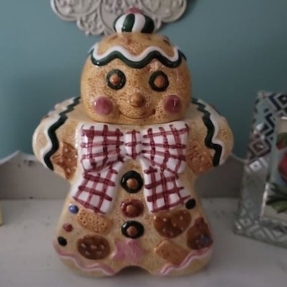 Vintage JAY Gingerbread Man Large Christmas Cookie Jar Holiday Home Decor